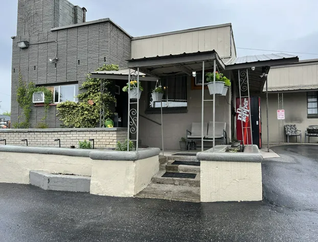 Selkirk Motel hotel detail image 1