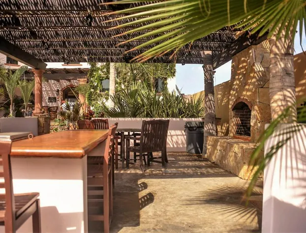 The Cerritos Beach Inn hotel detail image 4