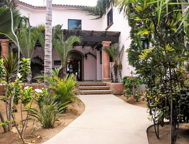 Cerritos Beach Inn hotel detail image 3