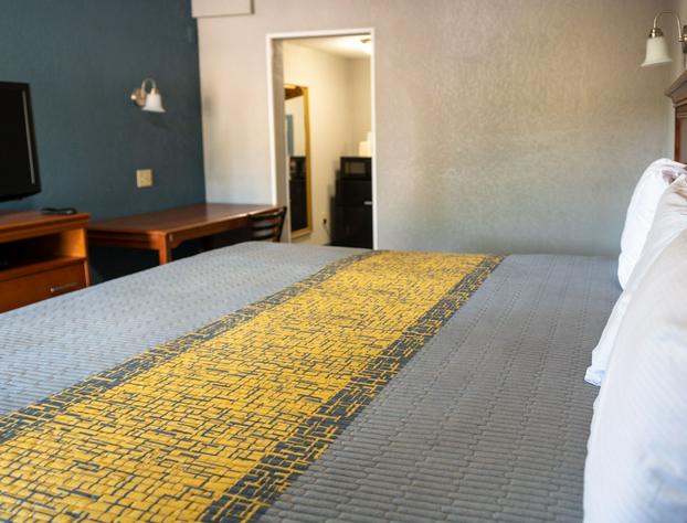 Riverside Inn and Suites hotel detail image 4