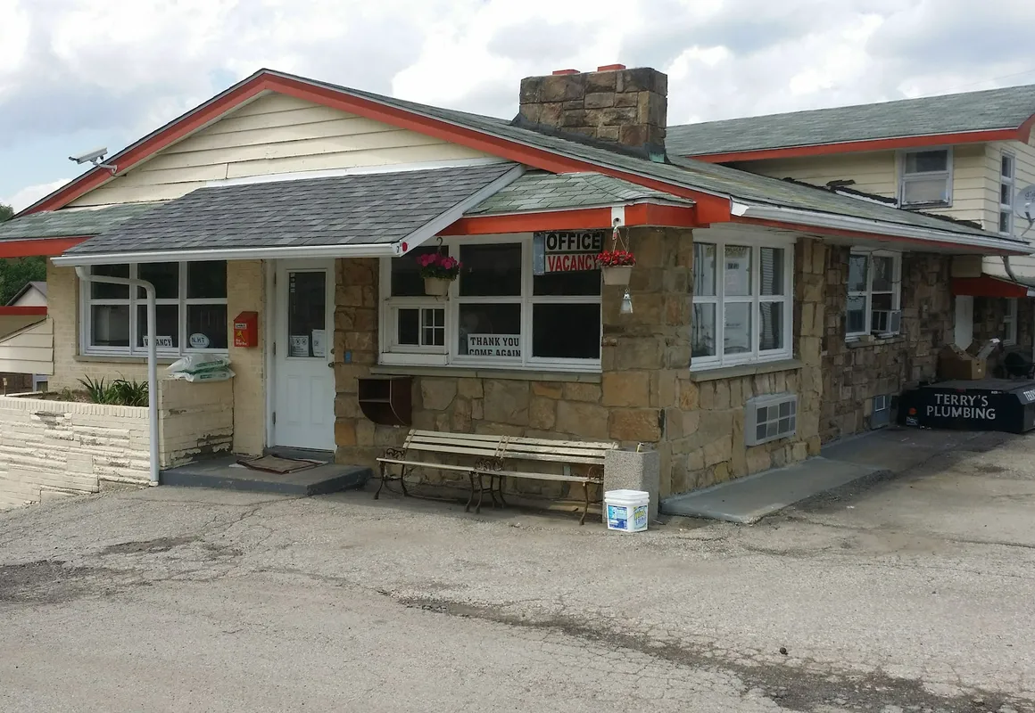 Huntingdon Inn hotel hero