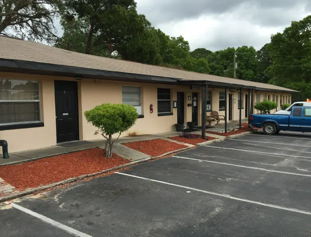 Three Rivers Motel hotel detail image 2