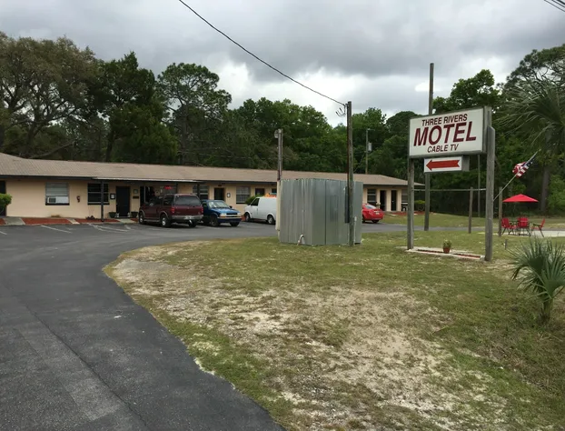 Three Rivers Motel hotel detail image 3