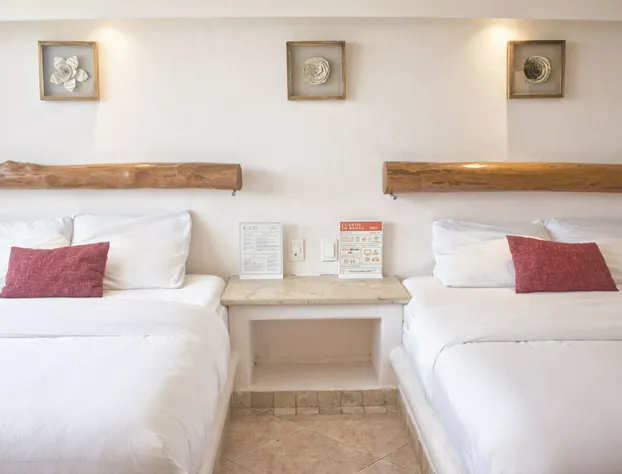 Rodero by Solymar Beachfront Condos in Hotel Zone hotel detail image 2