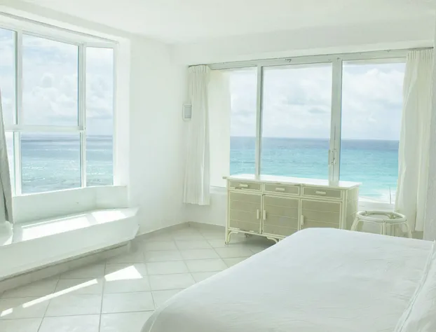 Rodero by Solymar Beachfront Condos in Hotel Zone hotel detail image 4