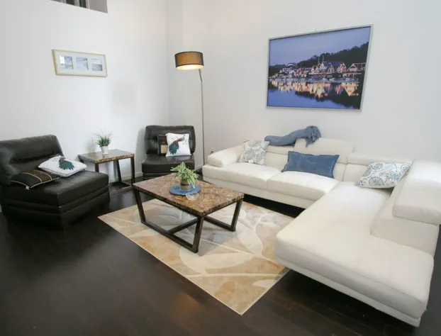 Renaissance Properties - 728 Market Street hotel detail image 1