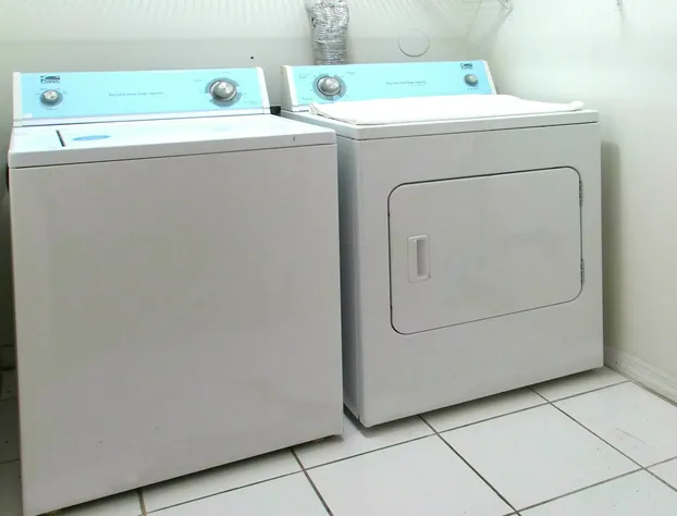 C Ocean Rentals at Casablanca Miami Beach hotel detail image 3