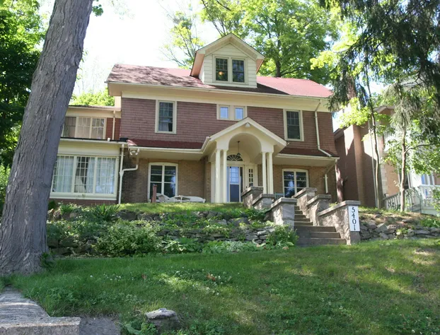 Niagara Gorgeview hotel detail image 1