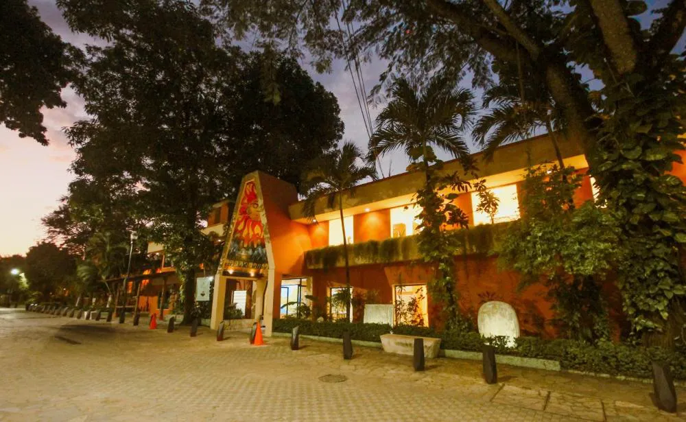 Hotel Maya Tulipanes Palenque hotel hero