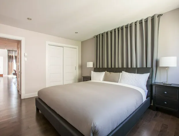 LMVR - The Sherbrooke hotel detail image 4