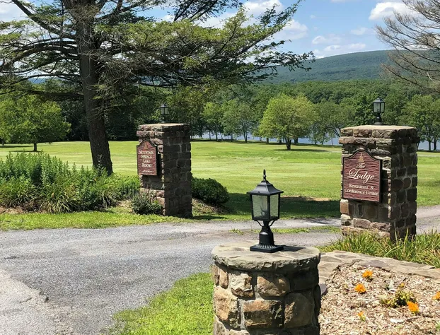 Mountain Springs Lake Resort hotel detail image 1