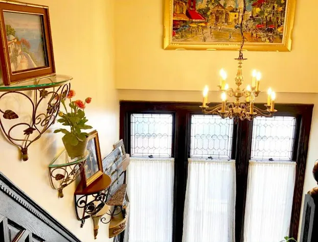 Redwood Bed and Breakfast hotel detail image 3