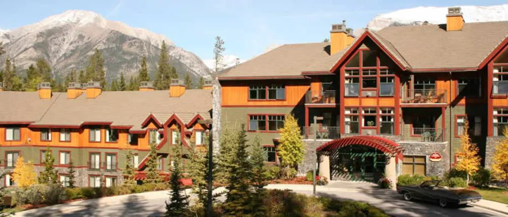 Platinum Suites Resort - Vacation Rentals hotel hero