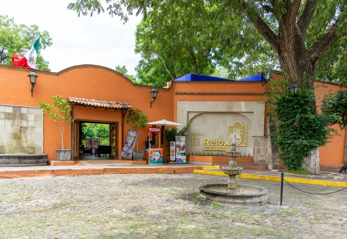 El Relox Hotel & Spa hotel hero