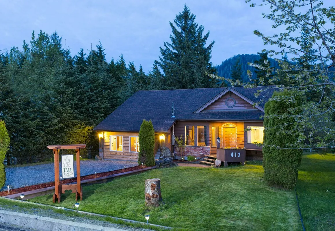 Tall Trees Bed & Breakfast hotel hero