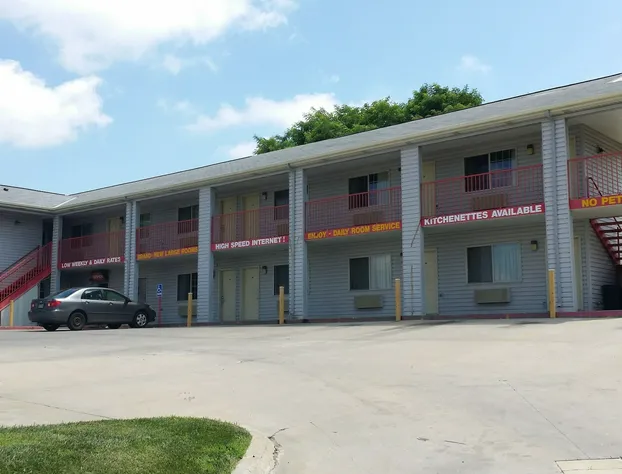 Imperial Motel hotel detail image 1