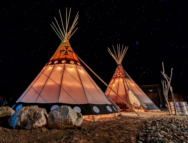 Compass Rose Lodge hotel detail image 2