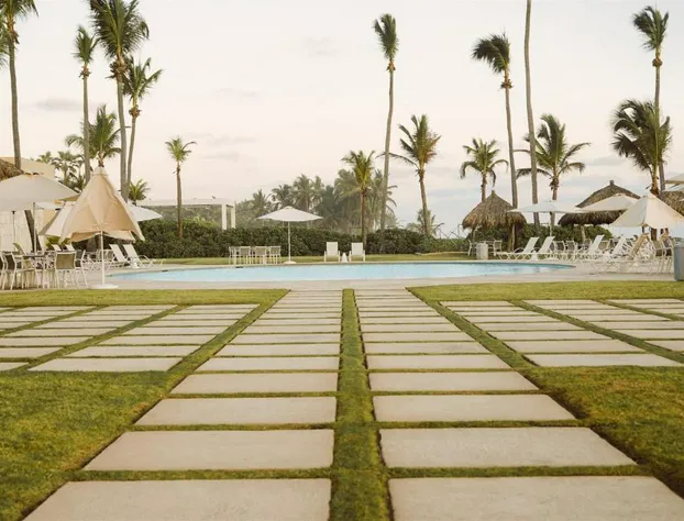 Tres Vidas Acapulco Suites hotel detail image 1