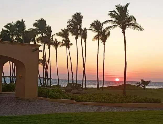 Tres Vidas Acapulco Suites hotel detail image 3