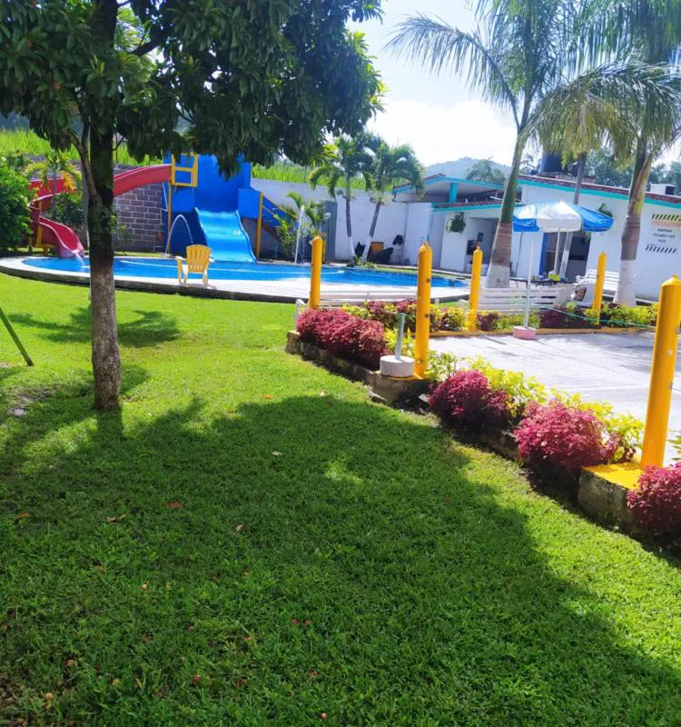 Hotel Los Abuelos hotel hero