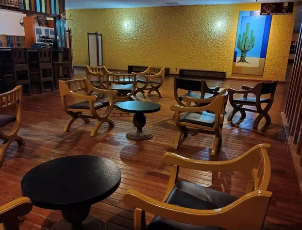 The Halfwaiy Inn hotel detail image 3