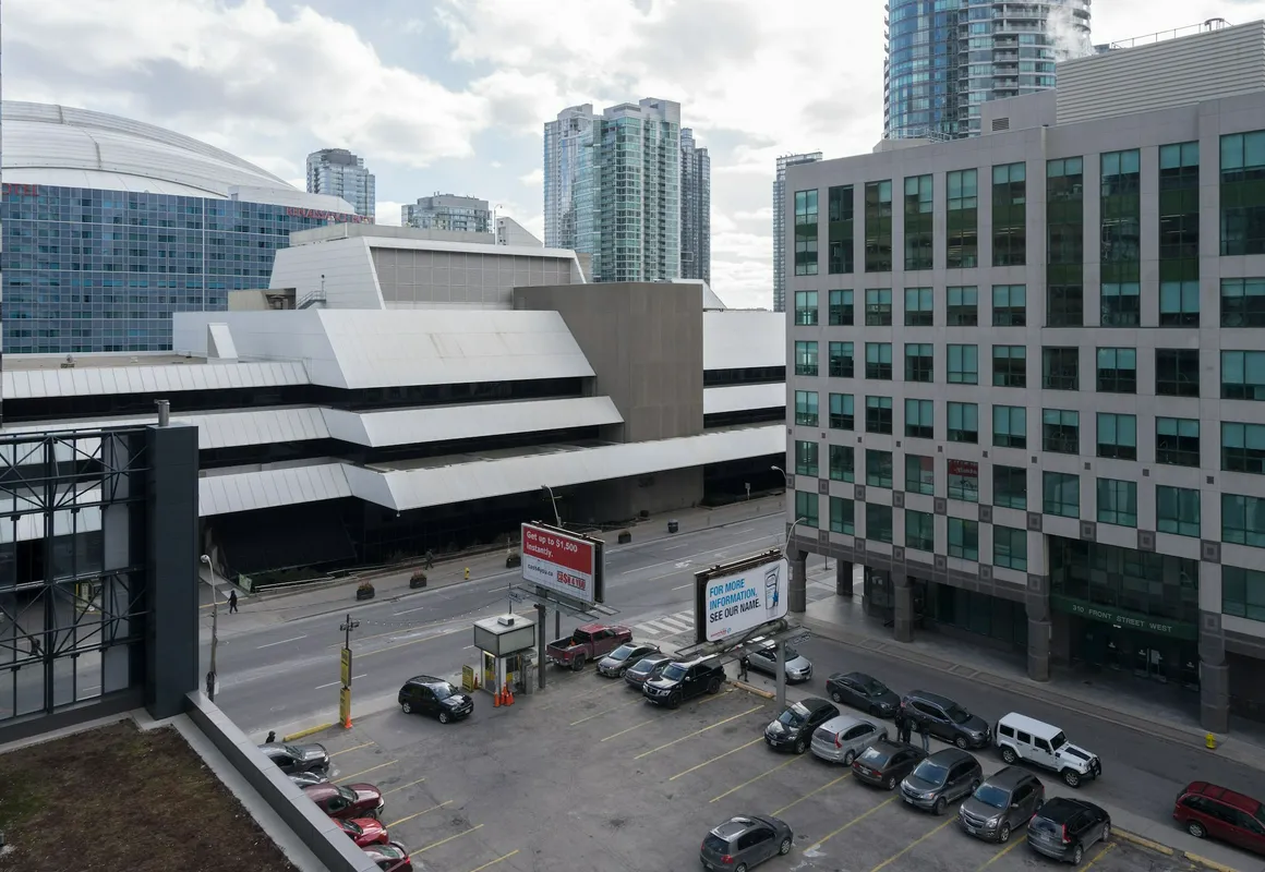 Applewood Suites - Executive 3 BDRM hotel hero