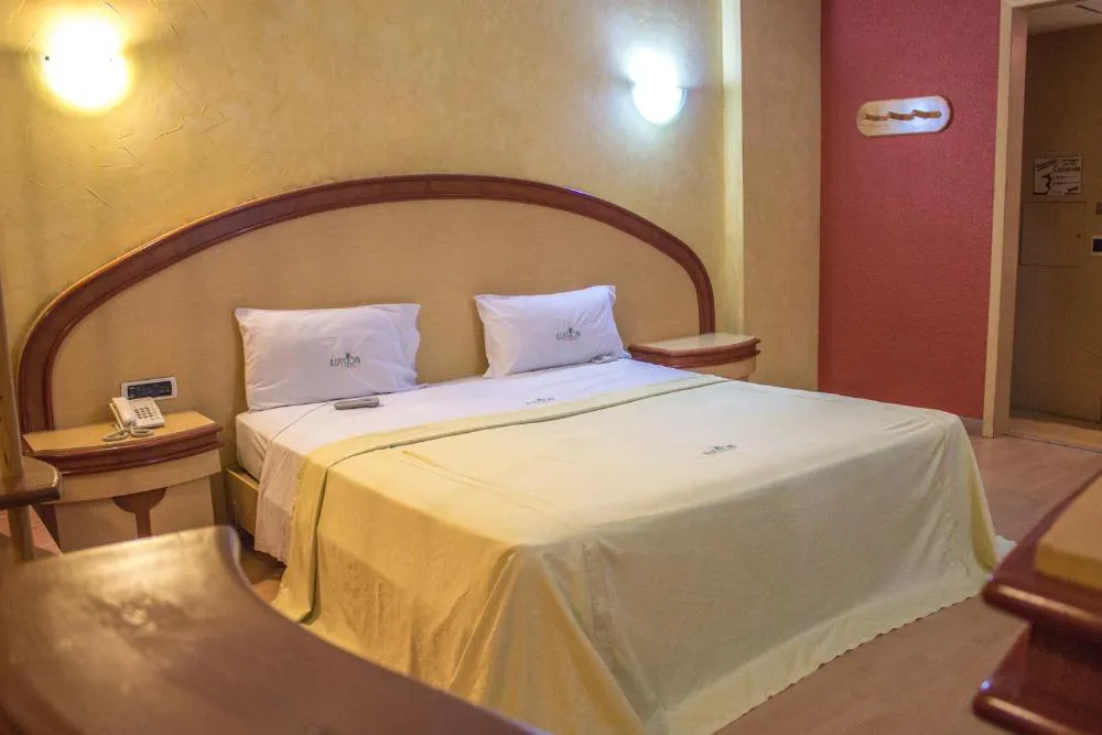 Autohotel Ilussion hotel hero