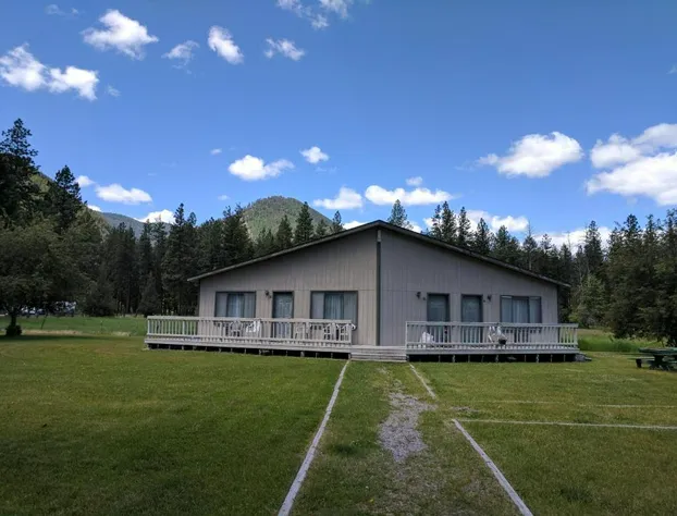 Rock Creek Mercantile & Motel hotel detail image 2