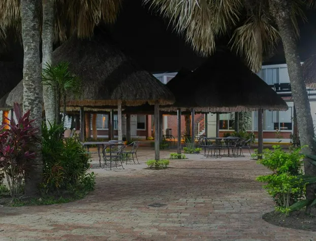 Hotel Plaza Palmas hotel detail image 3