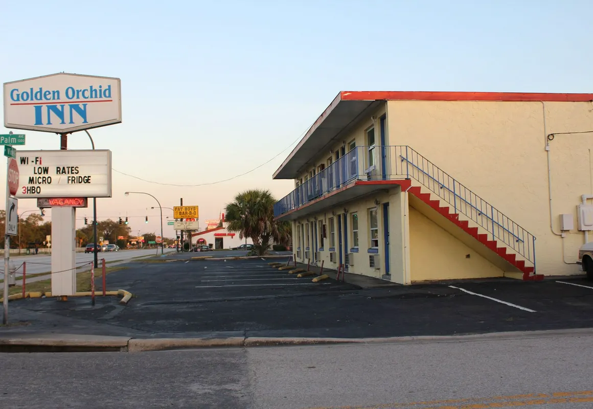 Golden Orchid Inn hotel hero