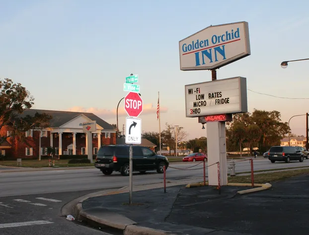 Golden Orchid Inn hotel detail image 1