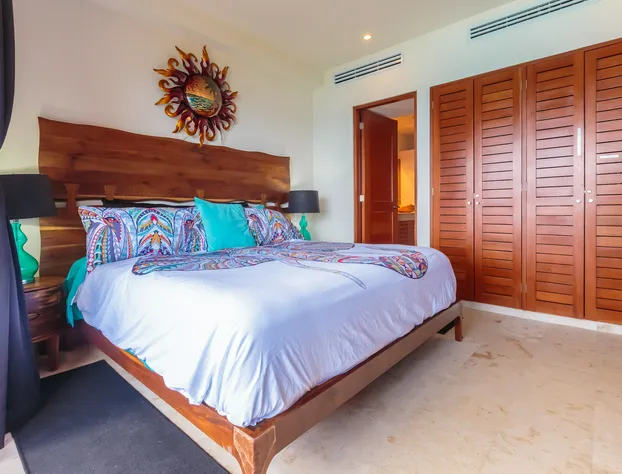 Isla 33 - One Bedroom Villa 2305 hotel detail image 4