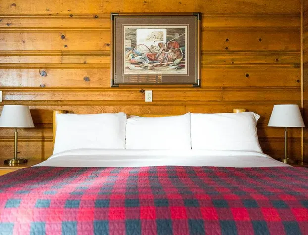Shaver Lake Village Hotel hotel detail image 4