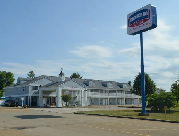 Madison Inn Lodge hotel detail image 2