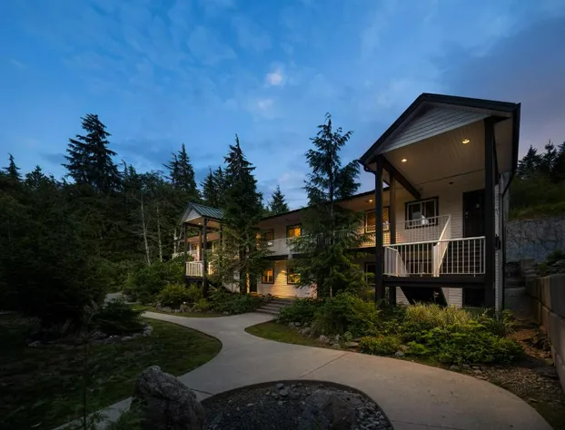 West Coast Trail Lodge hotel detail image 4