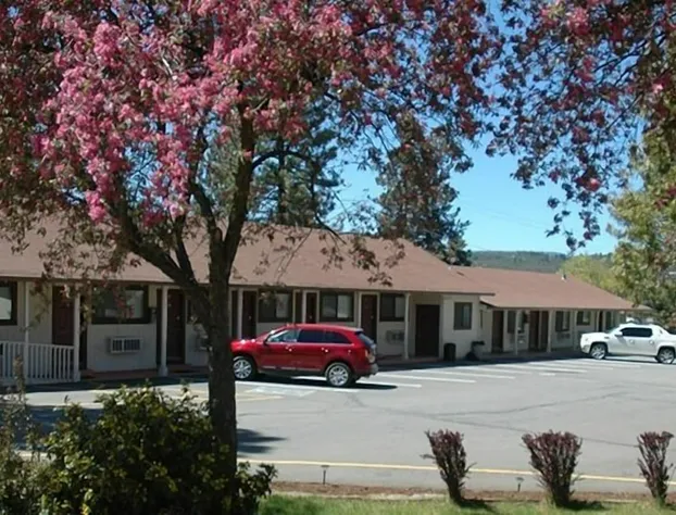 Burney Motel hotel detail image 1