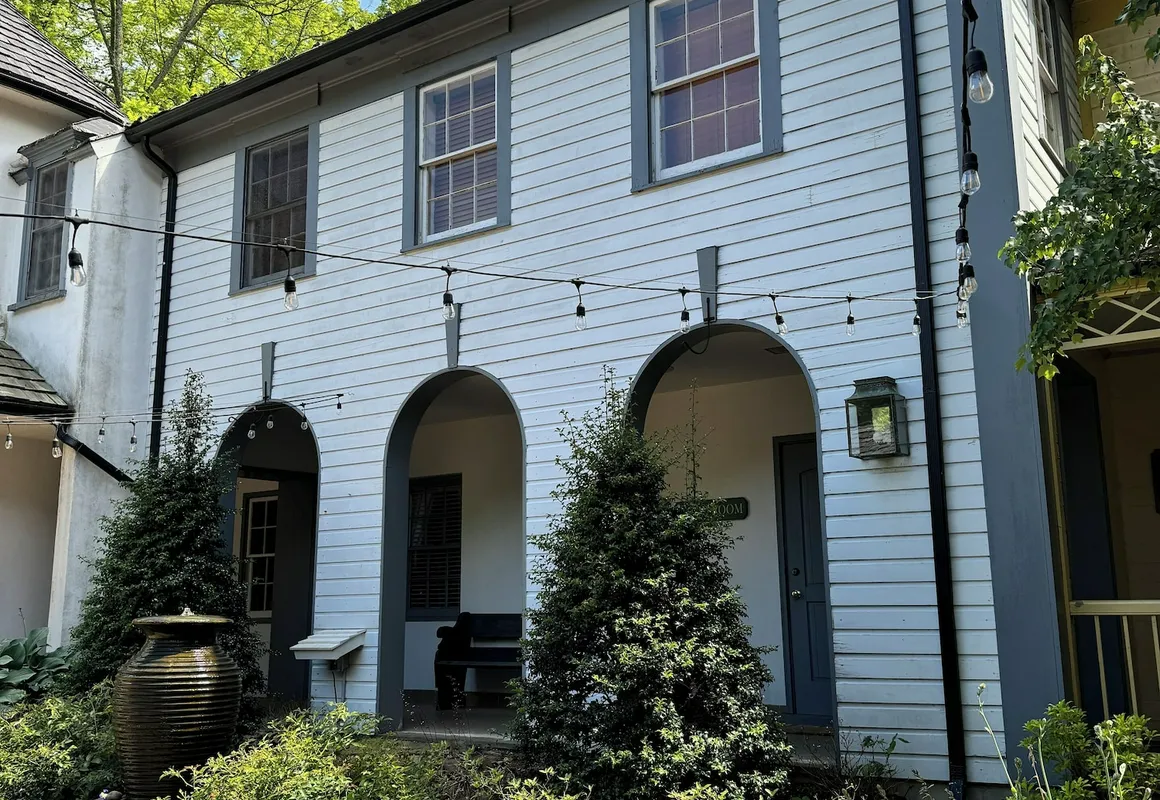 The Inn at Gristmill Square hotel hero