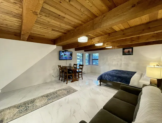 A Room With a View hotel detail image 4