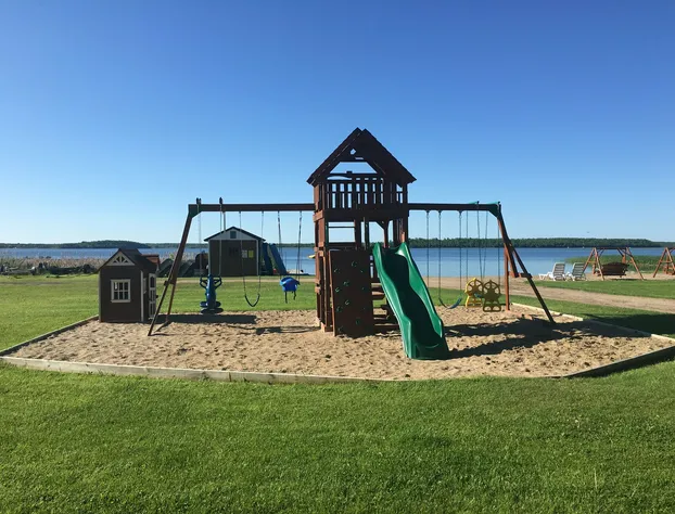 Dunrovin Resort hotel detail image 2