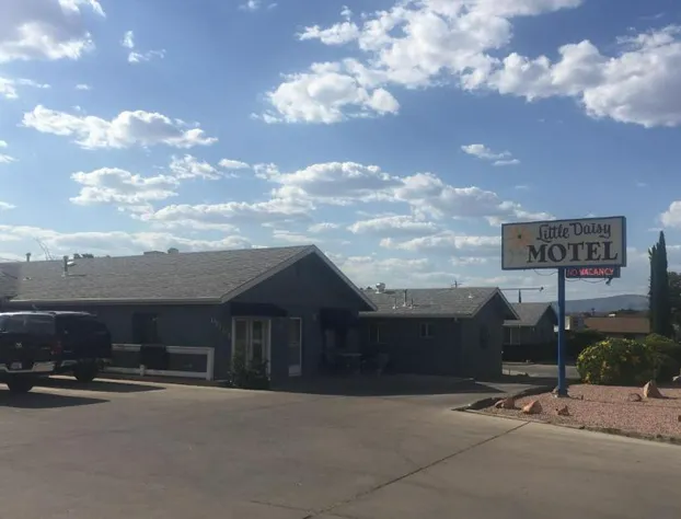 Little Daisy Motel hotel detail image 1