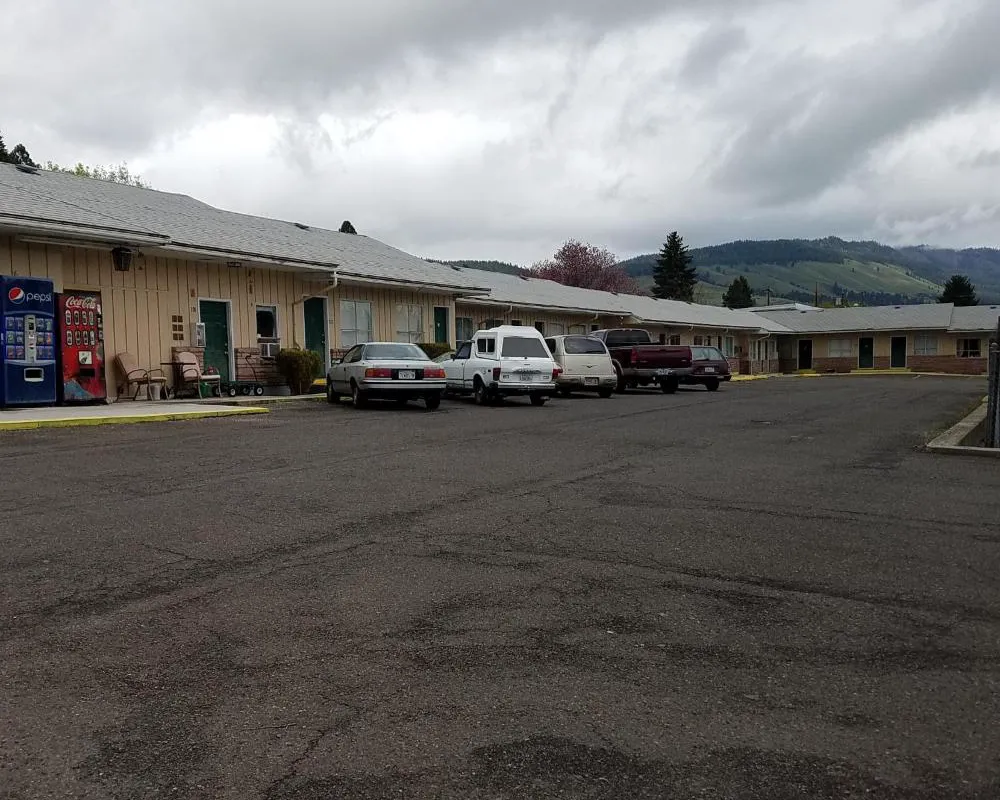 Greenwell Motel hotel hero