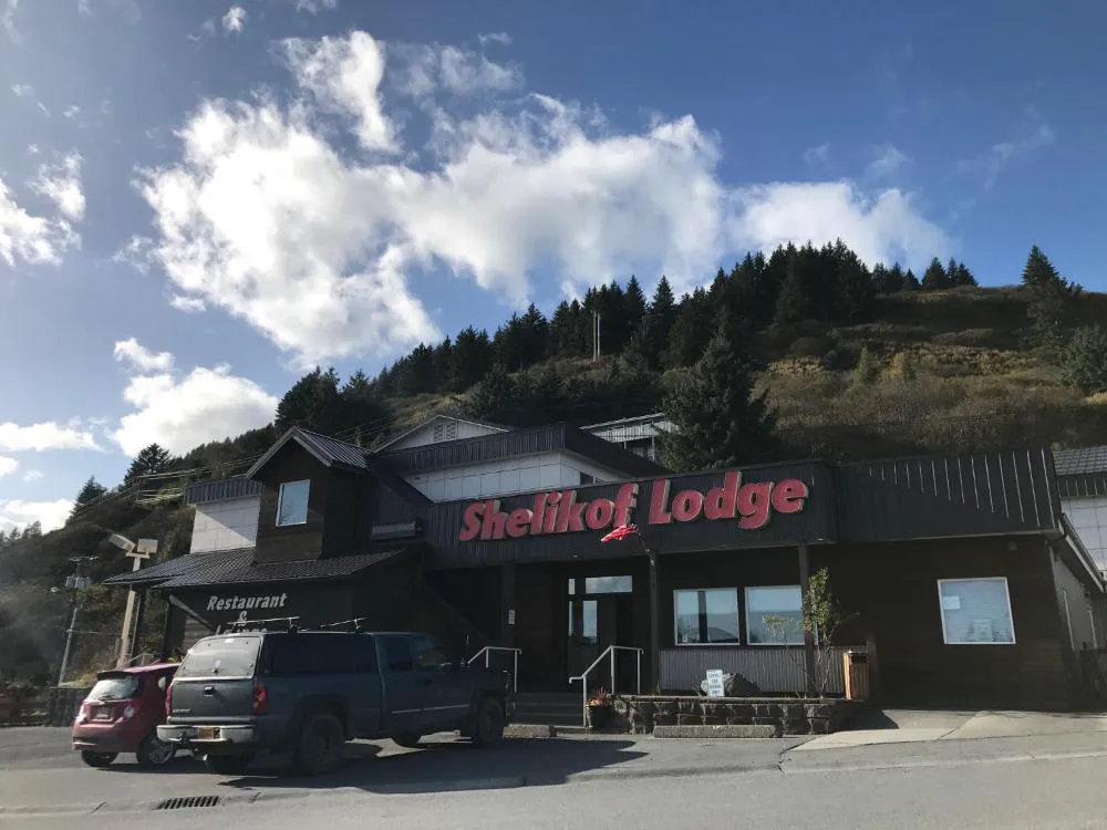 Shelikof Lodge hotel hero