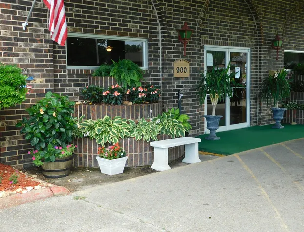 Cedar Glade Resort hotel detail image 2