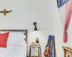 Lucky Arrow Retreat - Dripping Springs hotel detail image 2