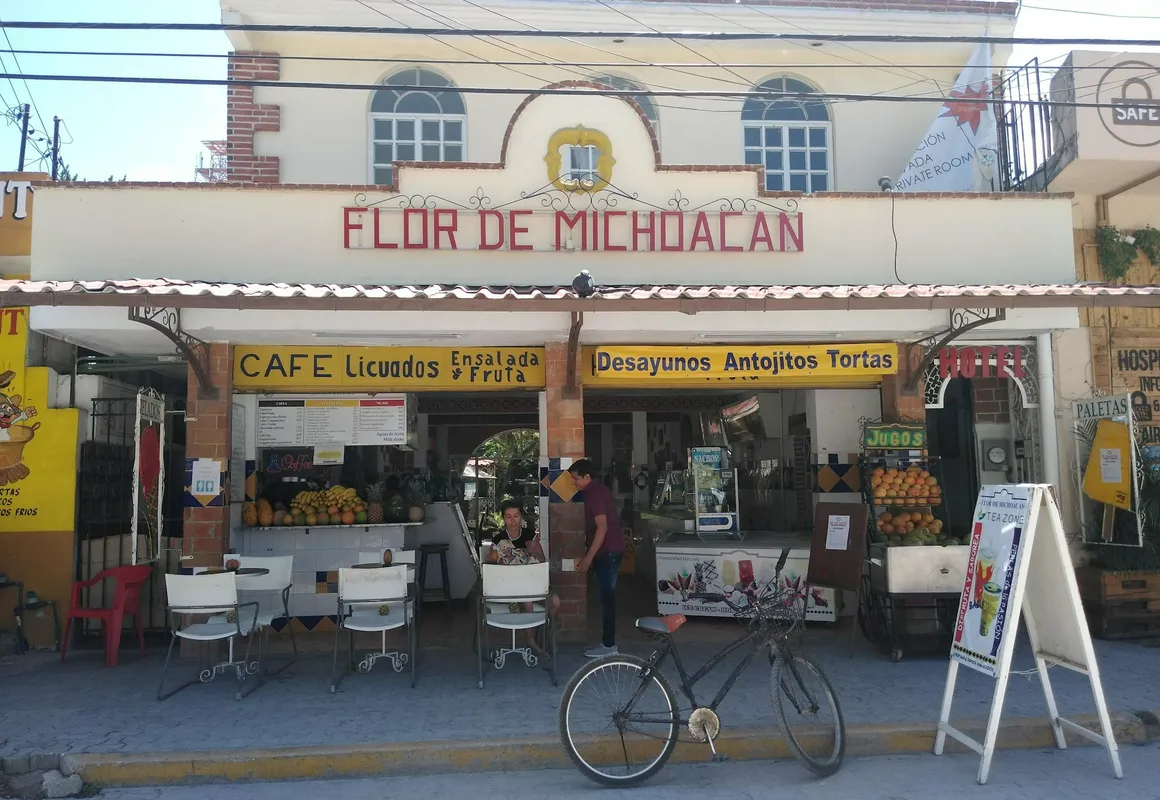 Hotel Flor hotel hero