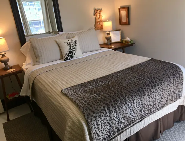 Simcoe Suites on the Henley B&B hotel detail image 3