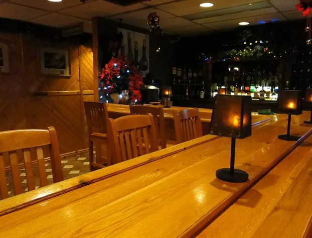 Pinewood Motor Inn hotel detail image 2