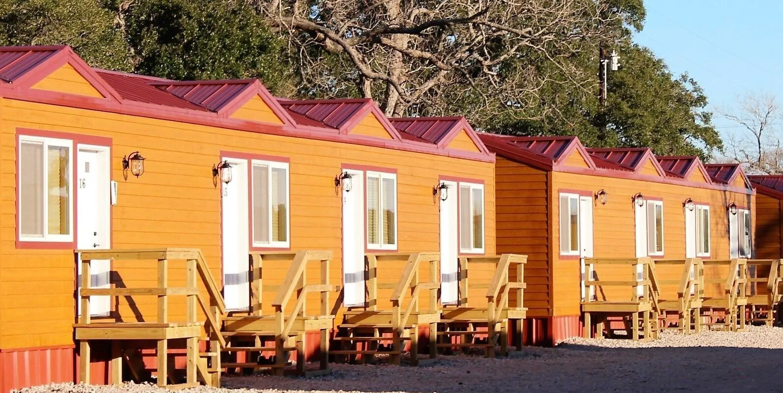 Custom Touch Village Bay City hotel hero