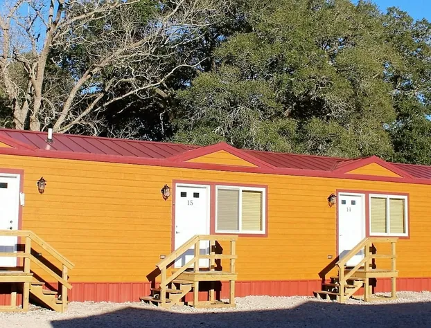 Custom Touch Village Bay City hotel detail image 3