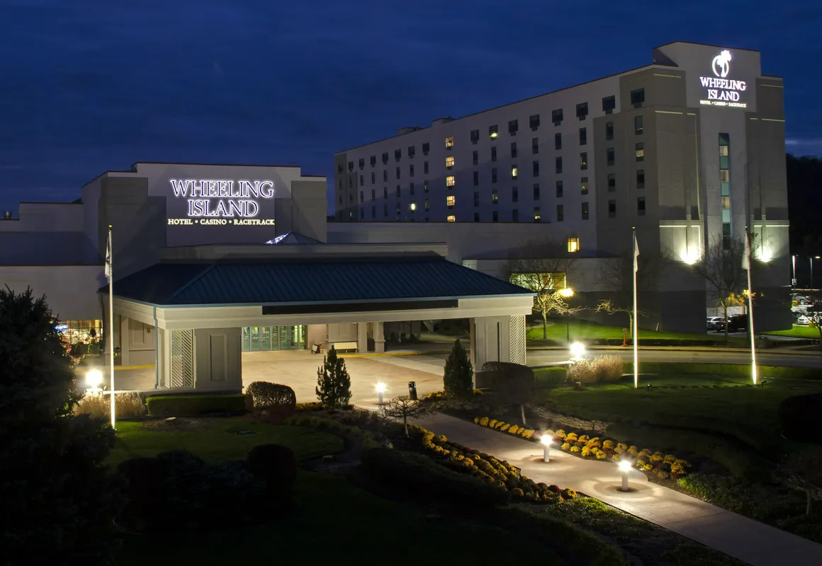 Wheeling Island Hotel-Casino-Racetrack hotel hero